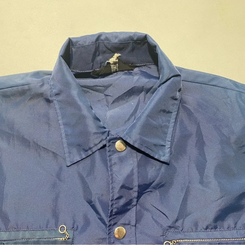 GOOD Vintage- Size L Mens Briarcliff Long Sleeve Water Repellent Nylon Jacket